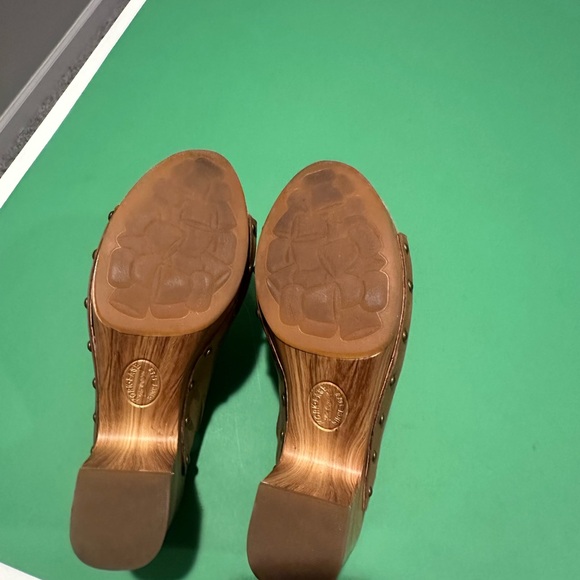 Kork-Ease Danika Heeled Sandals - Picture 4 of 4